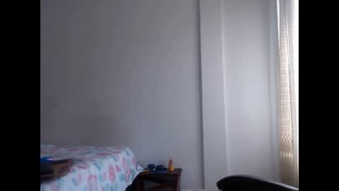 ariannaloovel online show from October 2025 06:31:02 PM