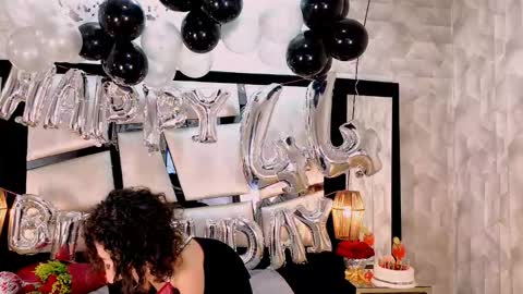 ariannarussell1 online show from November 2025 04:46:01 PM