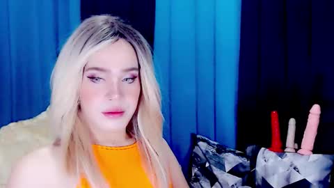 ARIANNE CUMS  online show from February 2026 07:04:02 AM