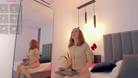 Snapshot of ariavelvet_ chatting on February 2026 02:09:02 AM Aria online show from February 2026 02:09:02 AM