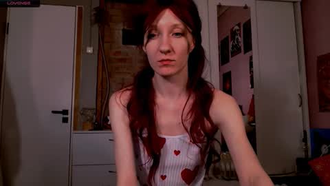 aribluush online show from March 2026 09:42:01 PM