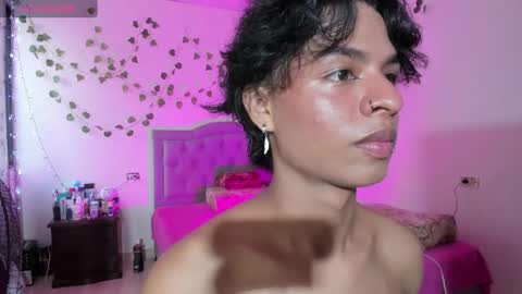 ariel_adan online show from September 2025 09:16:02 PM