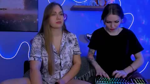 ariel_shadow online show from February 2026 08:40:01 PM