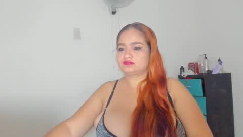 ariela_daltonn online show from July 2026 12:35:02 AM