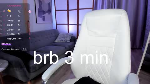 Snapshot of arielabradberry chatting on February 2025 06:52:01 PM Ariel online show from February 2025 06:52:01 PM