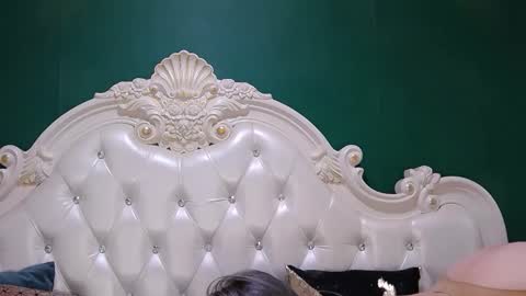 Snapshot of arielburn chatting on September 2025 09:17:02 PM Ariel online show from September 2025 09:17:02 PM