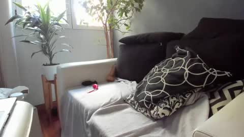 Snapshot of arielenbsas chatting on February 2025 12:06:02 PM Ariel online show from February 2025 12:06:02 PM