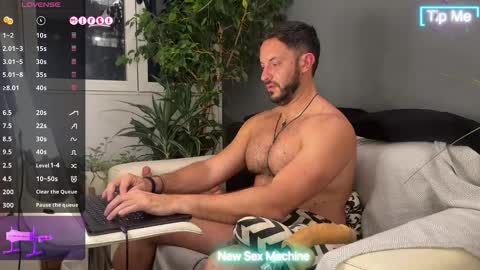 Snapshot of arielenbsas chatting on January 2026 01:21:02 AM Ariel online show from January 2026 01:21:02 AM