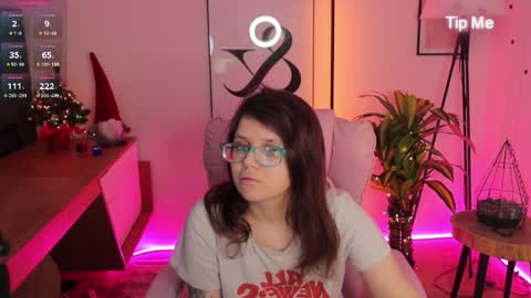 Ariell Mini online show from February 2026 01:21:02 PM