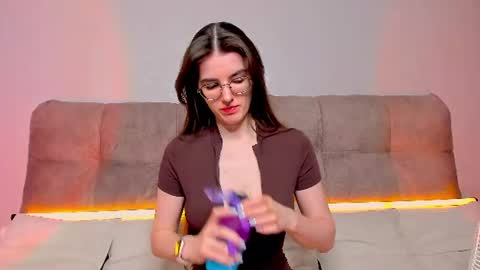 Ariella online show from July 2026 05:43:02 AM