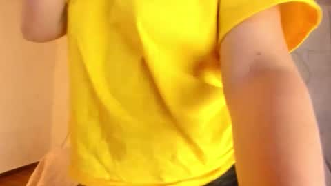 arriel online show from December 2025 04:10:01 AM