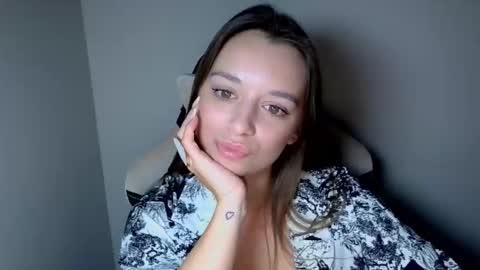 Ariel online show from September 2025 03:35:01 PM