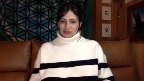 ariel  colin when hes here online show from February 2025 02:17:02 AM