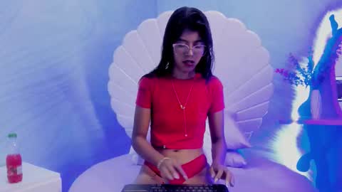 Snapshot of arietta_skinny chatting on November 2025 07:41:02 PM Arietta online show from November 2025 07:41:02 PM