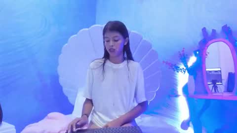 Snapshot of arietta_skinny chatting on November 2025 07:57:01 PM Arietta online show from November 2025 07:57:01 PM