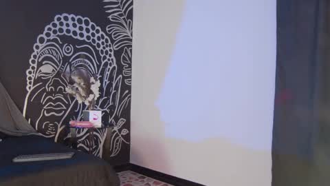 Ari online show from September 2025 07:47:01 PM