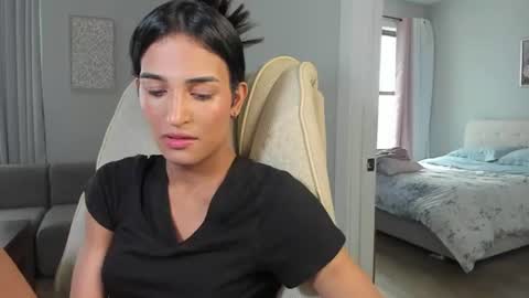 Snapshot of ariia1_ chatting on June 2026 06:39:02 PM Aria online show from June 2026 06:39:02 PM