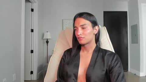 Snapshot of ariia1_ chatting on July 2026 07:01:02 PM Aria online show from July 2026 07:01:02 PM
