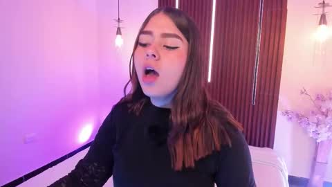  Arianna  online show from March 2026 01:59:02 PM