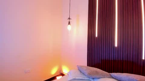  Arianna  online show from April 2026 03:53:01 PM