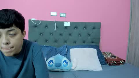 Aria  Cholee online show from March 2026 01:40:02 PM