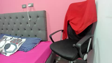 Aria  Cholee online show from March 2026 02:05:02 PM