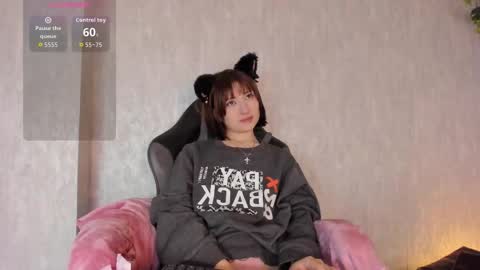 Snapshot of arimonoban chatting on November 2025 01:00:02 PM Ariel online show from November 2025 01:00:02 PM