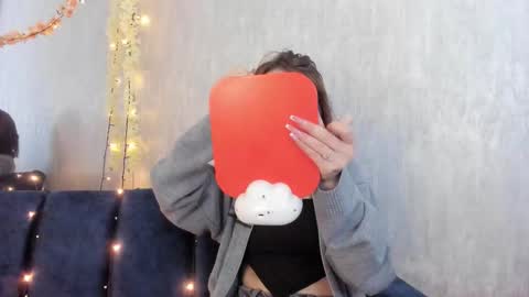 Snapshot of arimonoban chatting on February 2026 12:36:01 PM Ariel online show from February 2026 12:36:01 PM