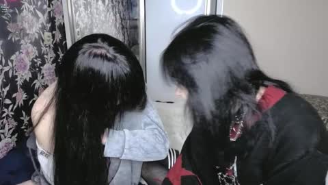 Snapshot of arina_rose chatting on February 2026 03:12:02 AM Arinka online show from February 2026 03:12:02 AM