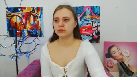 arinabelle online show from March 2026 12:14:01 AM