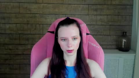 Snapshot of arinakubrick chatting on November 2025 04:25:02 AM Arinakubrick online show from November 2025 04:25:02 AM