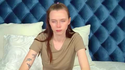 Snapshot of arinakubrick chatting on December 2025 04:24:02 PM Arinakubrick online show from December 2025 04:24:02 PM