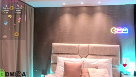 Ari  online show from March 2026 09:32:01 PM