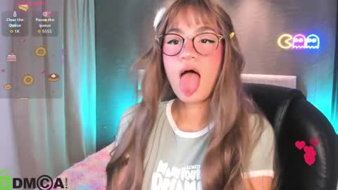 Ari  online show from March 2026 08:12:01 PM