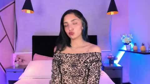 Aris Suarez online show from March 2026 04:18:01 AM