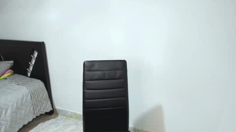 Snapshot of aristena_01 chatting on November 2025 02:23:02 AM aristena_01 online show from November 2025 02:23:02 AM