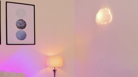 Snapshot of arivega chatting on March 2026 08:45:01 PM Nice to meet you thumb up me please its important I LOOK MY BIO DOWN online show from March 2026 08:45:01 PM