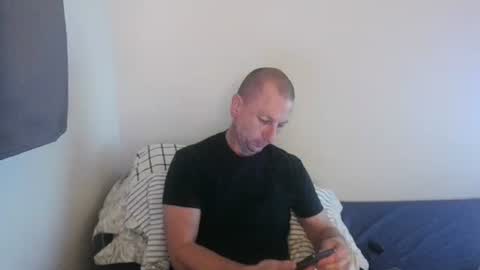 luv2benawty online show from February 2026 02:02:02 AM