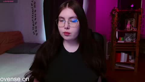 Astrid online show from May 2026 09:38:02 AM