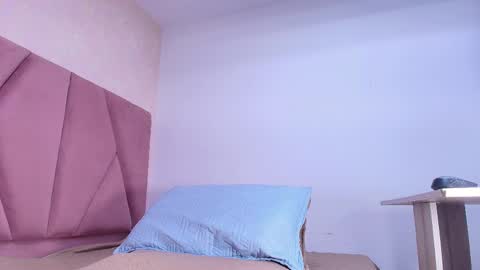 Arleth  online show from March 2025 03:06:01 AM