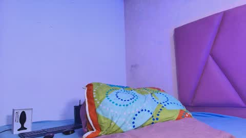 Arleth  online show from October 2025 03:14:01 AM