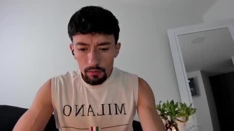 Arley Moren online show from November 2025 11:29:01 AM