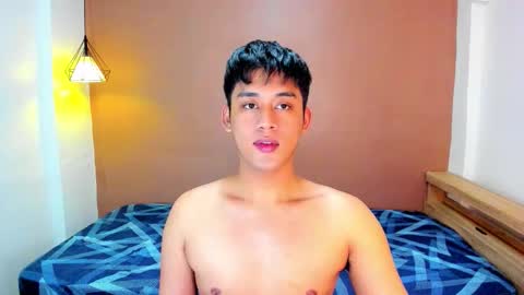 Snapshot of arlo_milas chatting on February 2026 08:35:02 AM Arlo Milasss online show from February 2026 08:35:02 AM