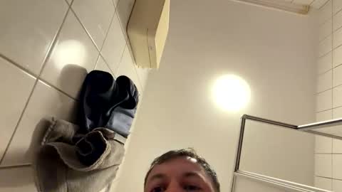 armyskater32 online show from May 2026 08:06:02 PM