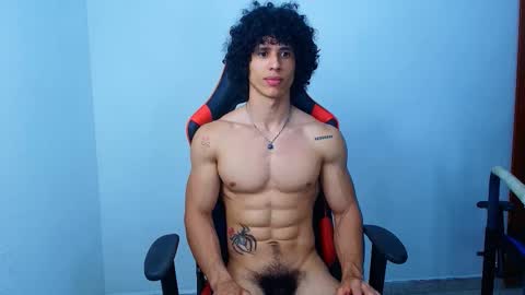 Snapshot of arnold_black69 chatting on September 2025 12:43:01 AM arnold black online show from September 2025 12:43:01 AM