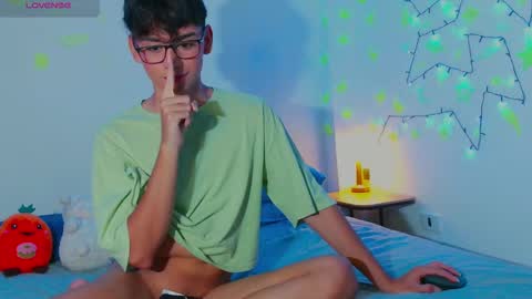 Snapshot of arnold_laurent chatting on January 2025 10:02:02 PM Arnold online show from January 2025 10:02:02 PM