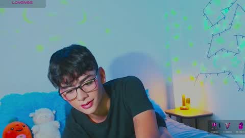 Snapshot of arnold_laurent chatting on January 2025 10:37:01 PM Arnold online show from January 2025 10:37:01 PM