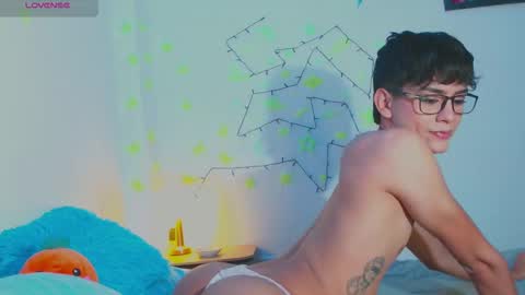 Snapshot of arnold_laurent chatting on January 2025 05:42:02 AM Arnold online show from January 2025 05:42:02 AM