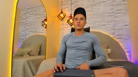 ARON BOLT online show from February 2026 04:15:02 PM