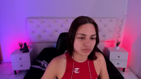 Aron cruz  online show from October 2025 01:17:02 PM